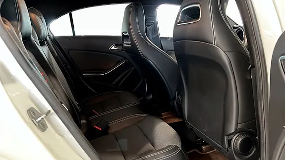 Mercedes-Benz A 180 2018 photo 5