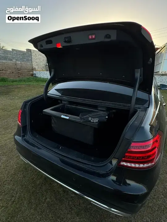 Mercedes-Benz E-Class 2016 photo 2