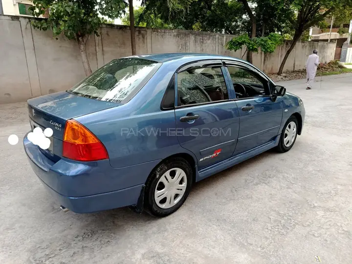Suzuki Liana
