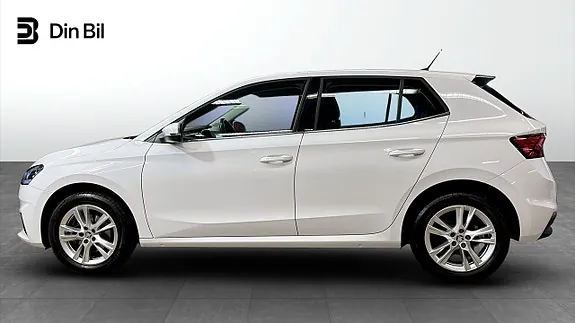 Skoda Fabia 2023 photo 2