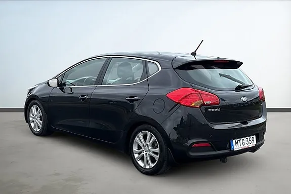 Kia Ceed 2013 photo 3