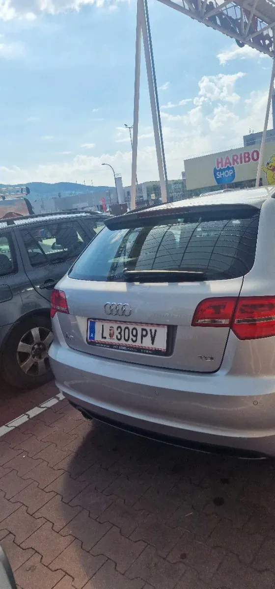 Audi A3 2011 photo 3