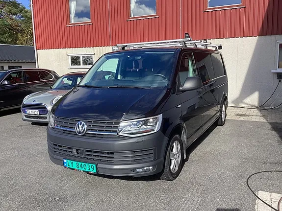 Volkswagen Transporter 2018 photo 2