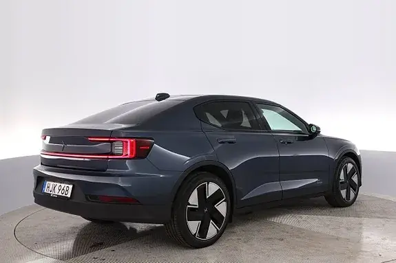 Polestar 2 2026 photo 5