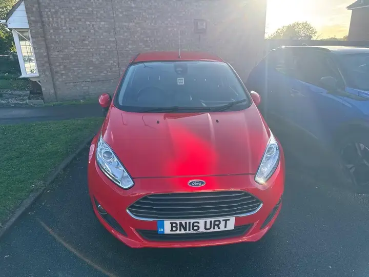 Ford Fiesta 2016 photo 3