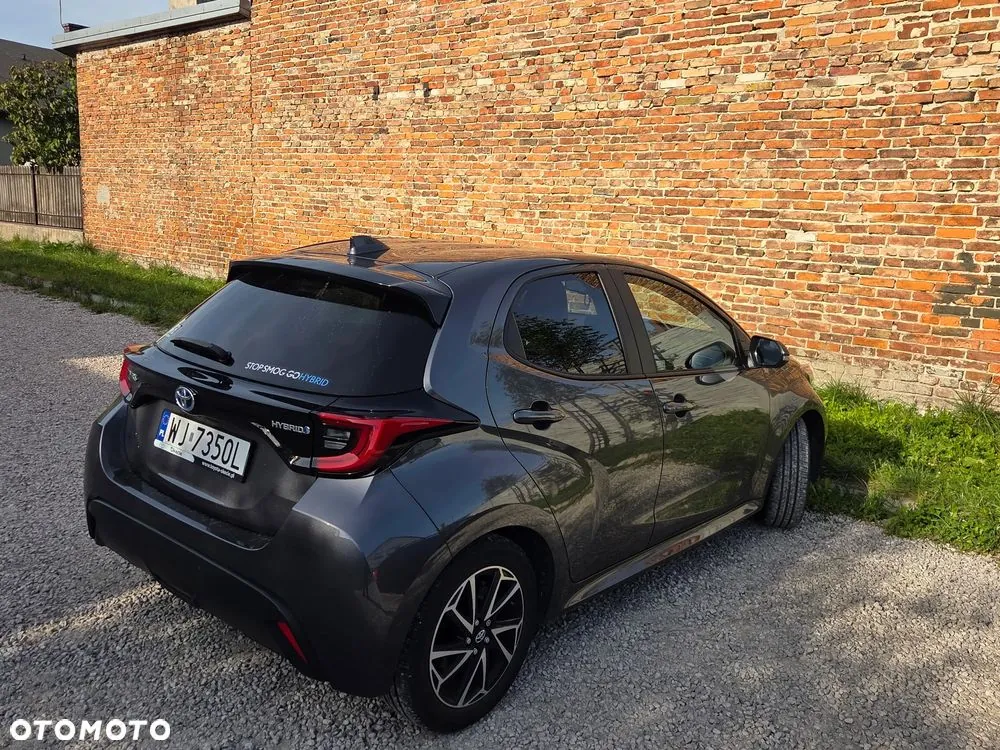 Toyota Yaris 2022 photo 3