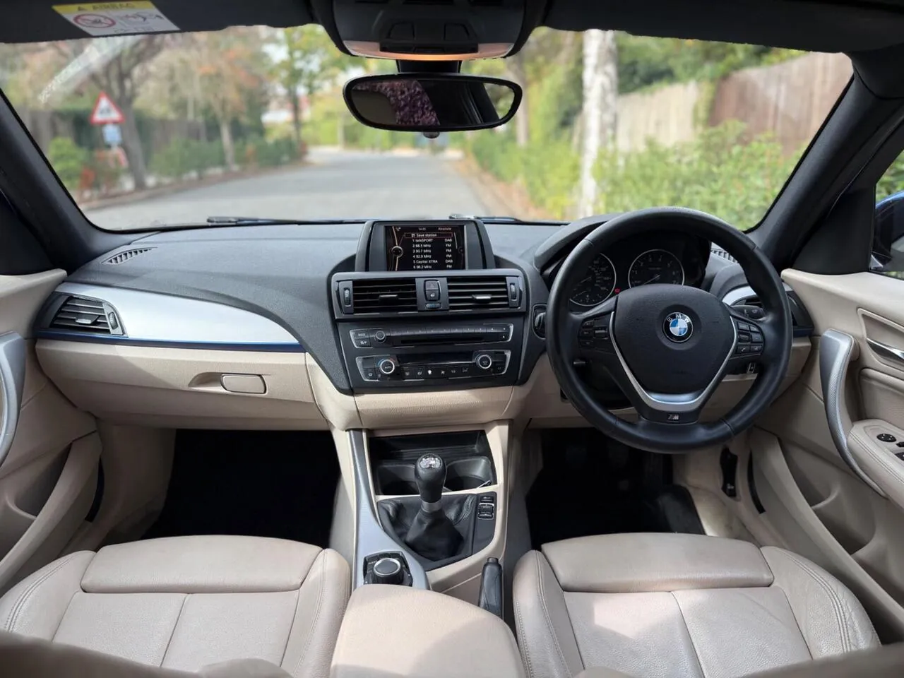 BMW 1 Series 2013 photo 2