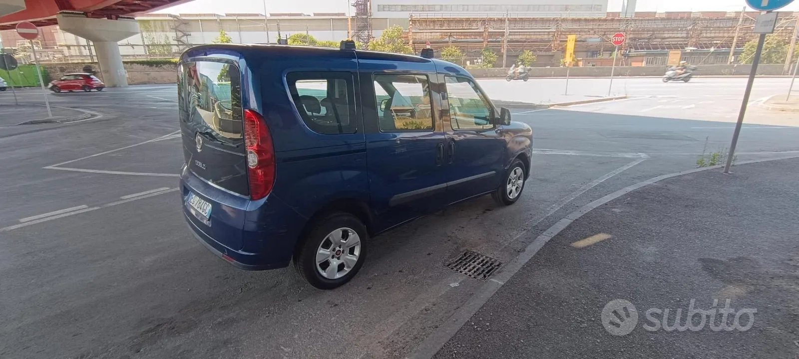 Fiat Doblo 2010 photo 4