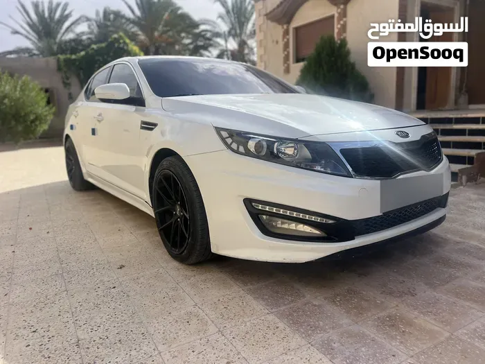 Kia K5 2012 photo 2