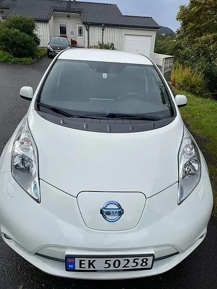 Nissan Leaf 2015 photo 3