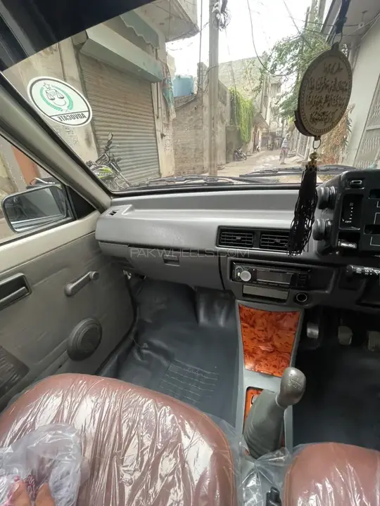 Suzuki Mehran