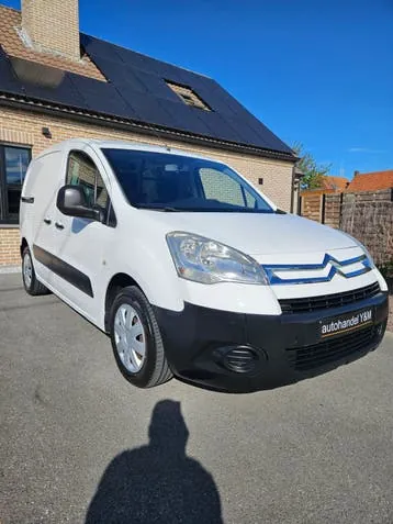 Citroen Berlingo 2011 photo 2