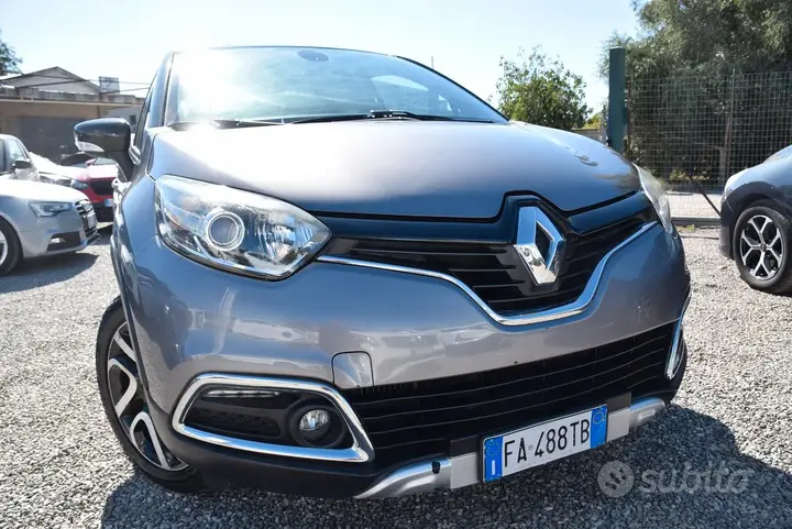 Renault Captur 2015 photo 2