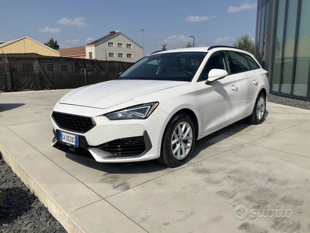 Seat Leon 2024 photo 3