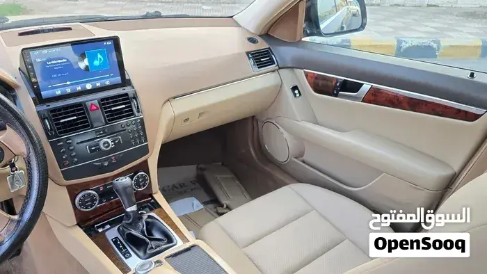 Mercedes-Benz C-Class 2008 photo 2