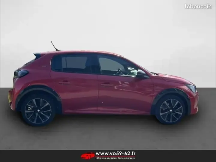 Peugeot 208 2023 photo 4