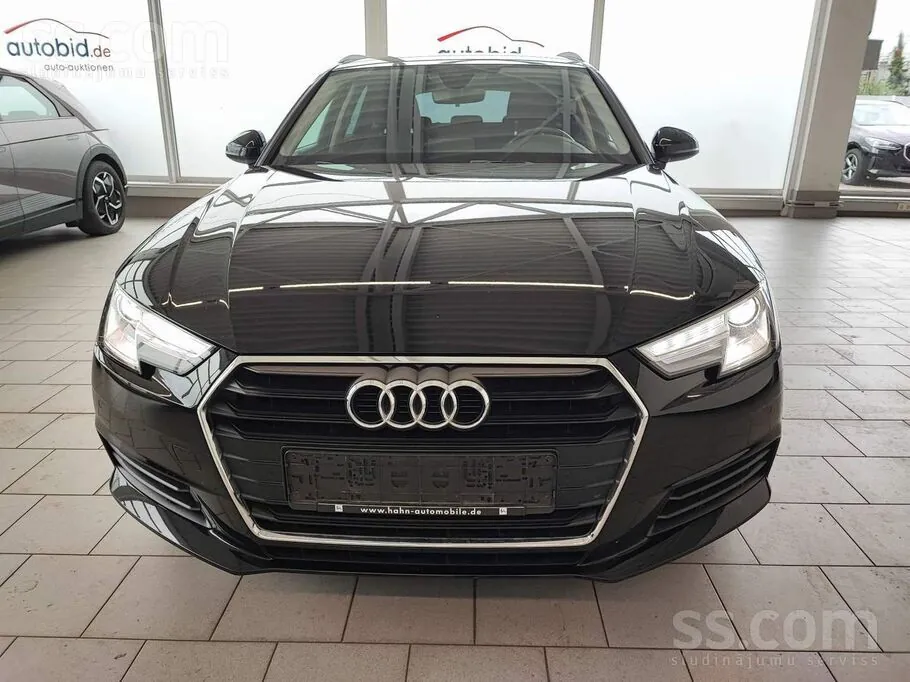 Audi A4 2017 photo 4