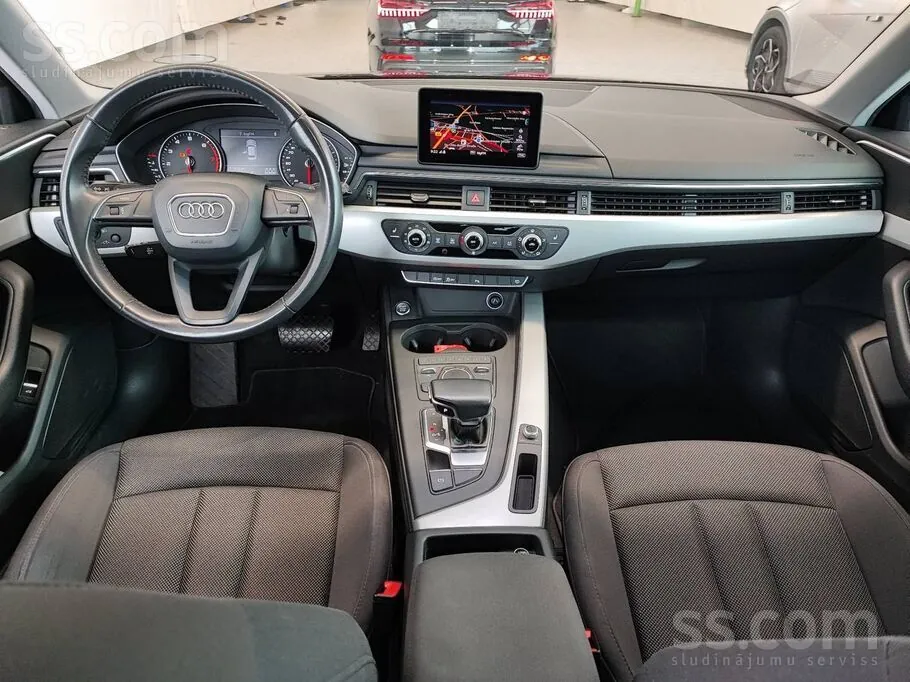Audi A4 2017 photo 3