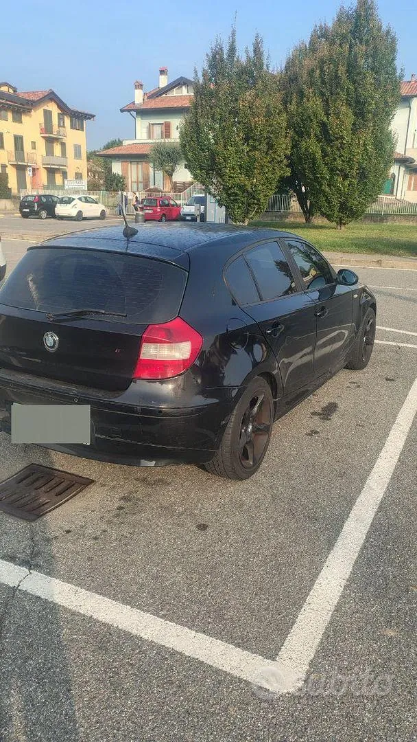 BMW 118 2004 photo 3