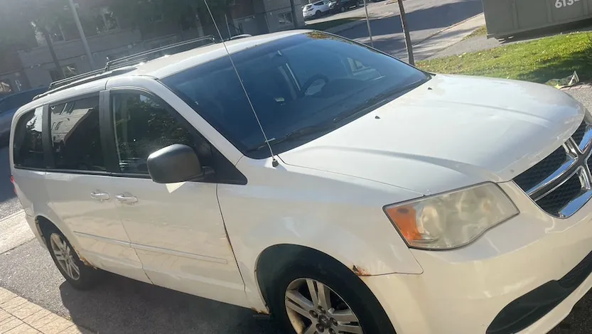 Dodge Grand Caravan 2011 photo 5
