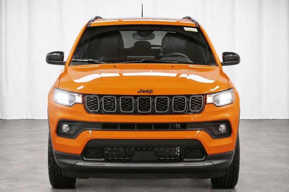 Jeep Compass 2026 photo 2