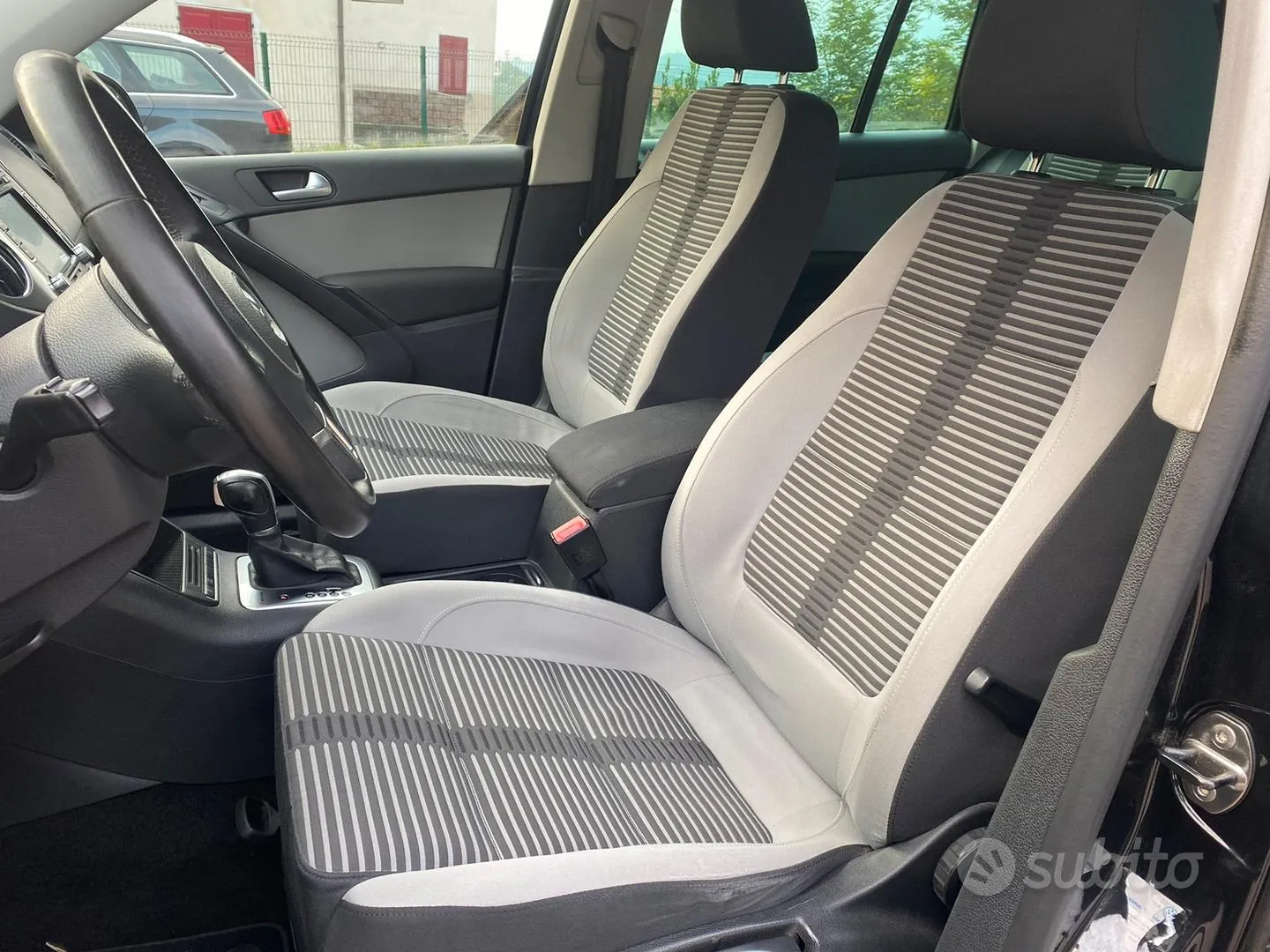 Volkswagen Tiguan 2011 photo 5