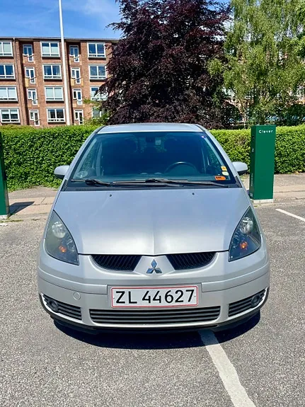Mitsubishi Colt 2008 photo 3