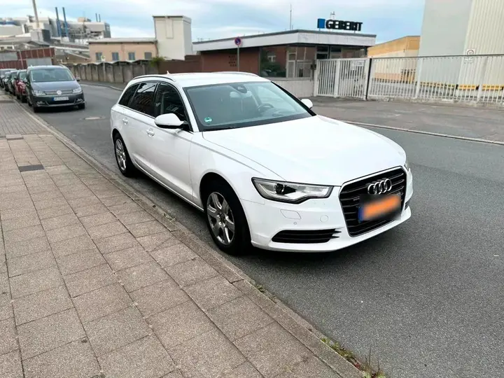 Audi A6 Avant
