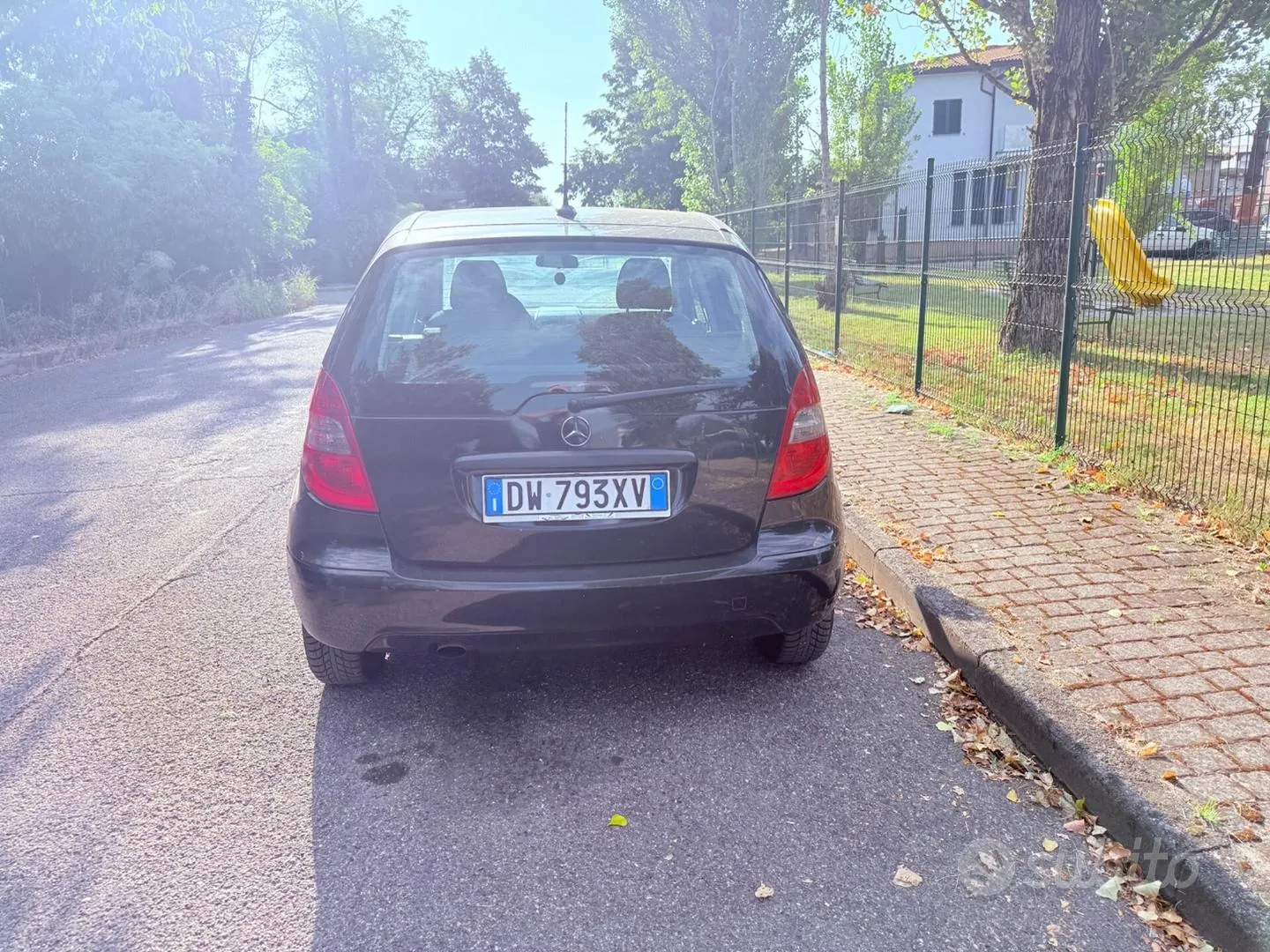 Mercedes-Benz A 160 2009 photo 3