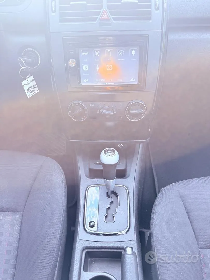 Mercedes-Benz A 160 2009 photo 5