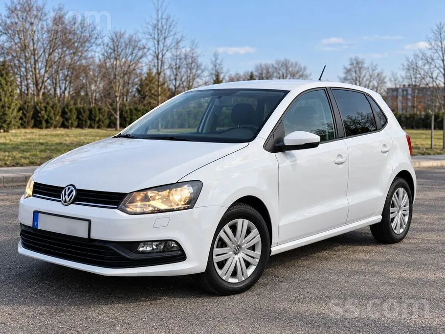 Volkswagen Polo 2015 photo 2