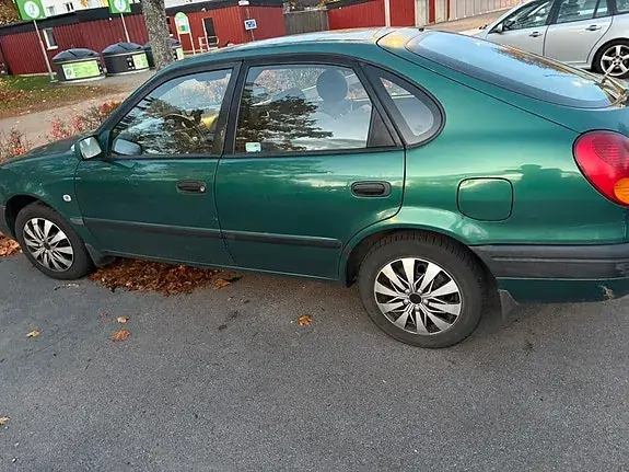 Toyota Corolla 2000 photo 4
