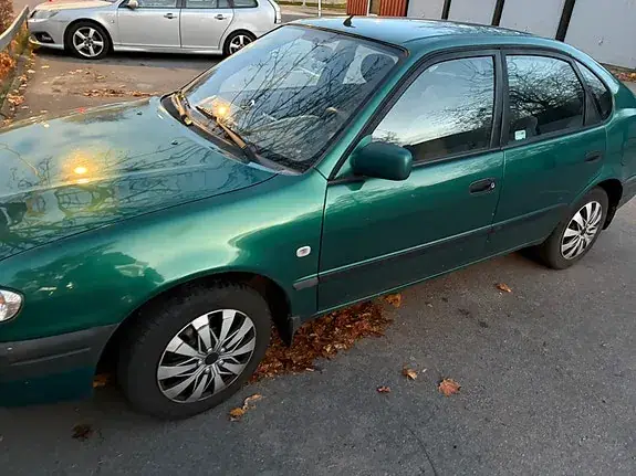 Toyota Corolla 2000 photo 2
