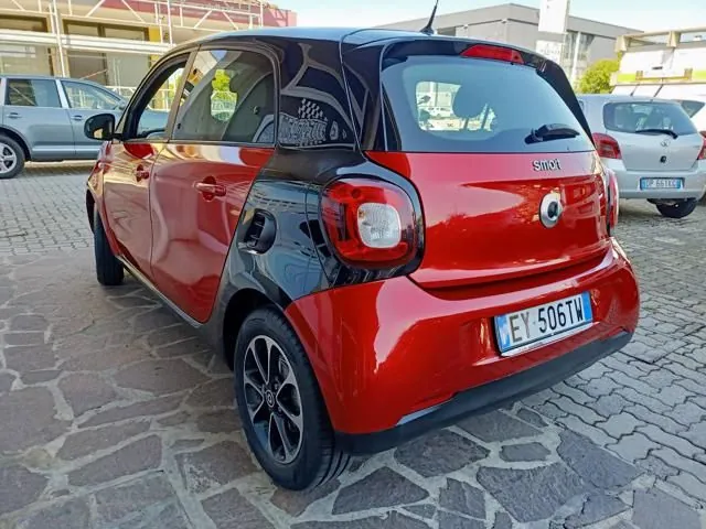 Smart Forfour 2015 photo 2