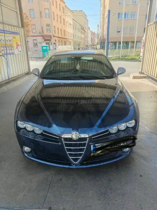 Alfa Romeo 159
