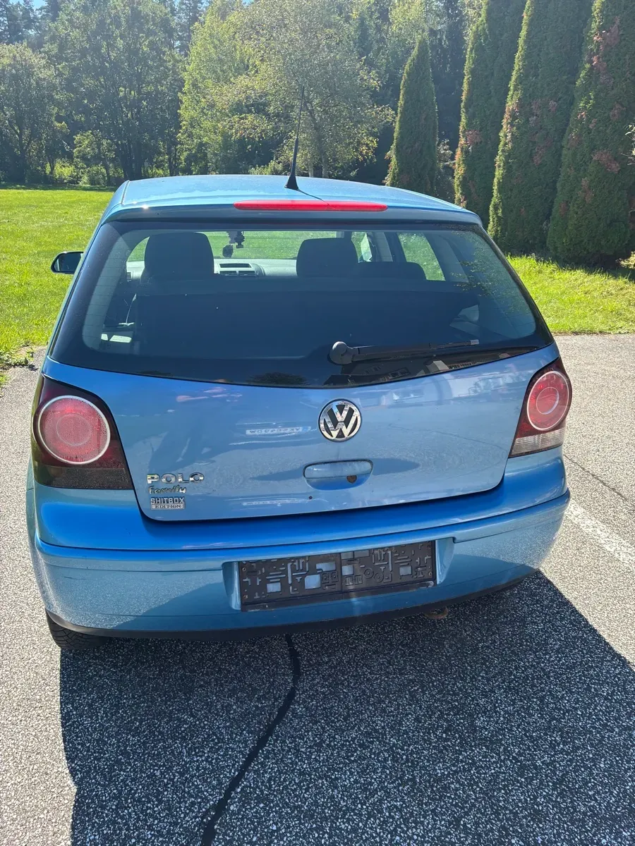 Volkswagen Polo 2007 photo 2