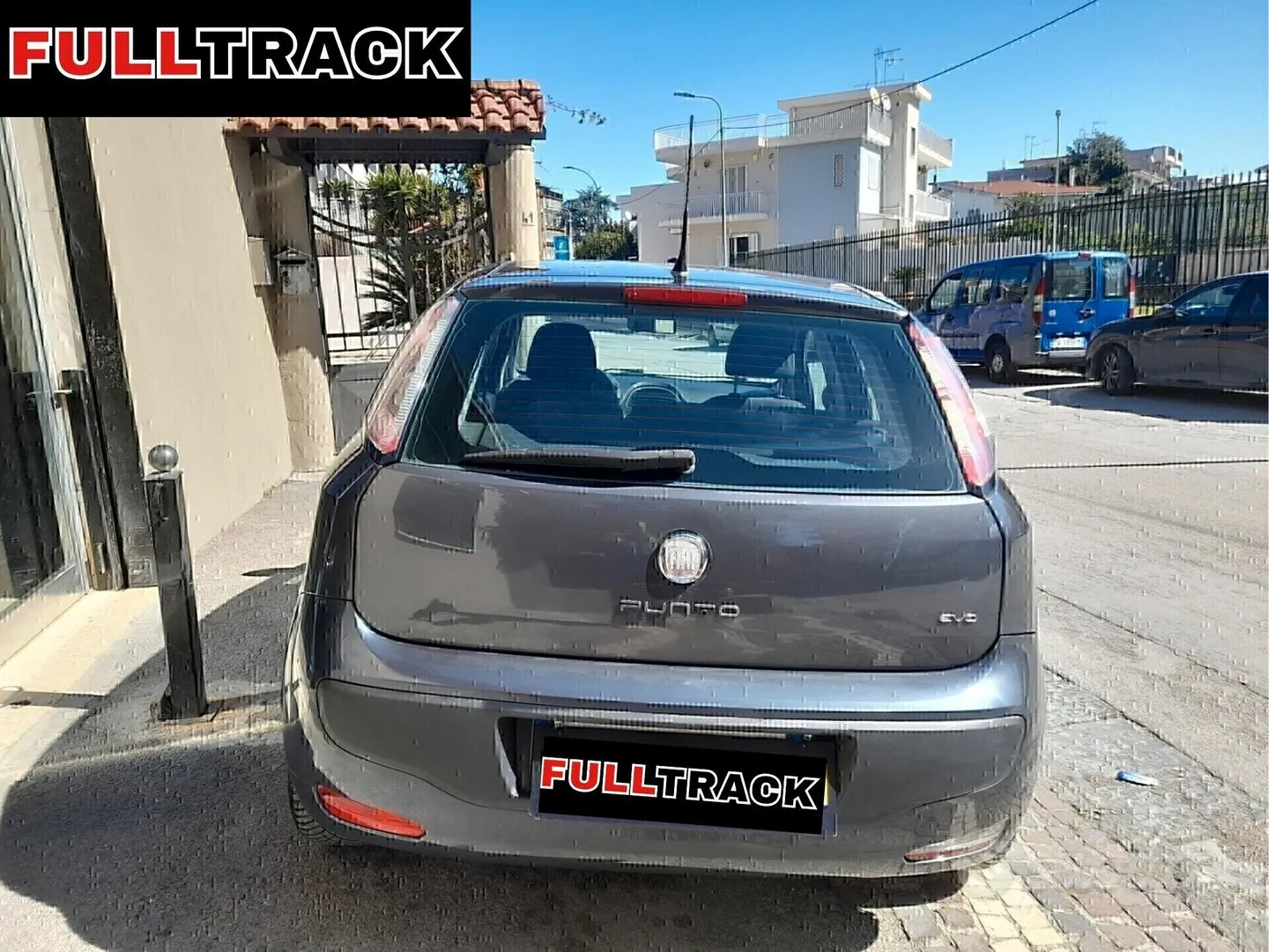 Fiat Punto 2011 photo 5