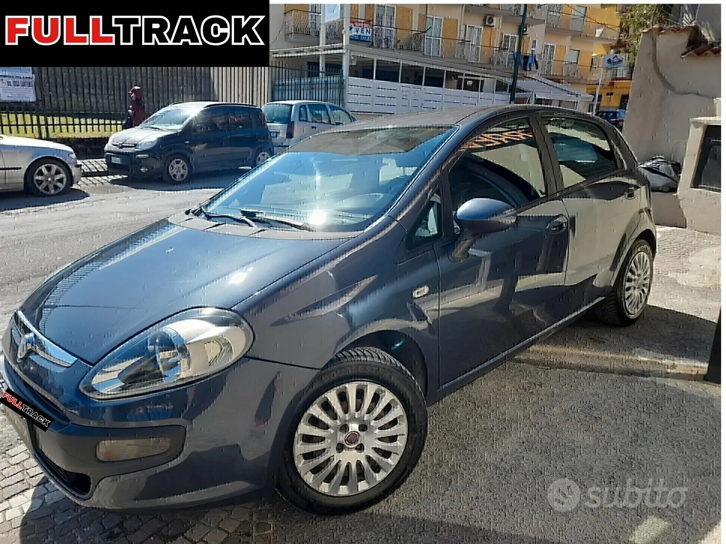 Fiat Punto 2011 photo 4
