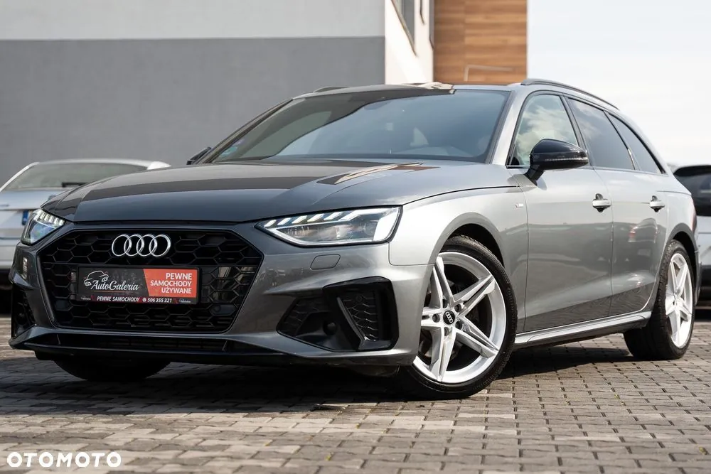 Audi A4 Avant 2021 photo 2