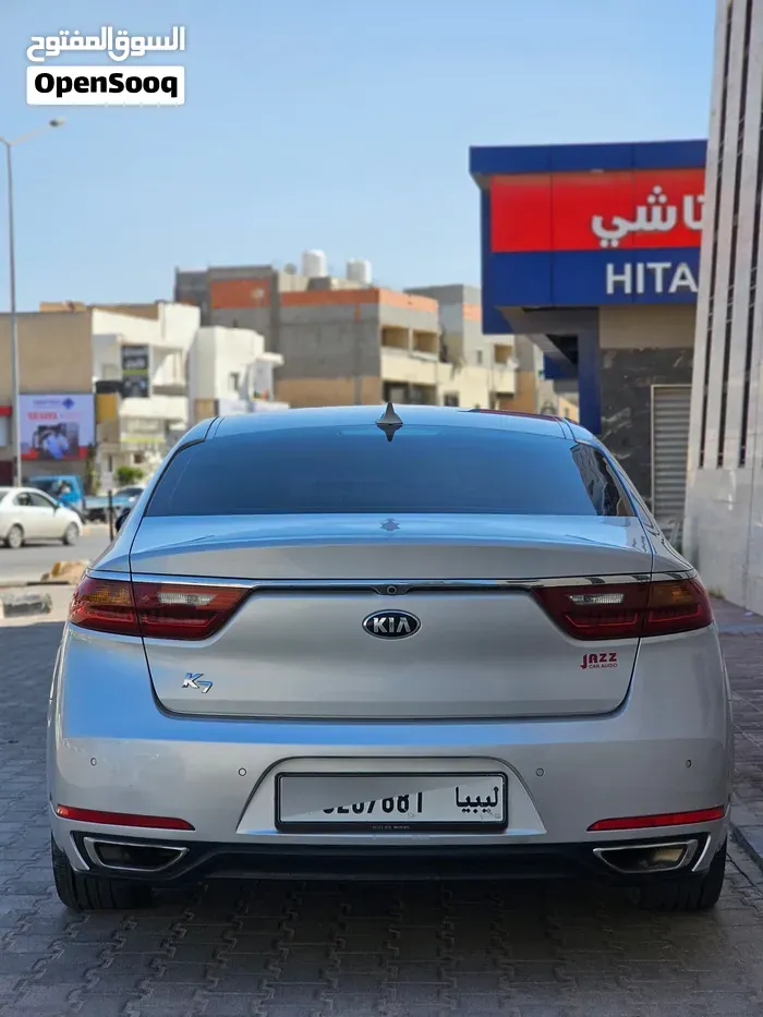 Kia Carens 2018 photo 3