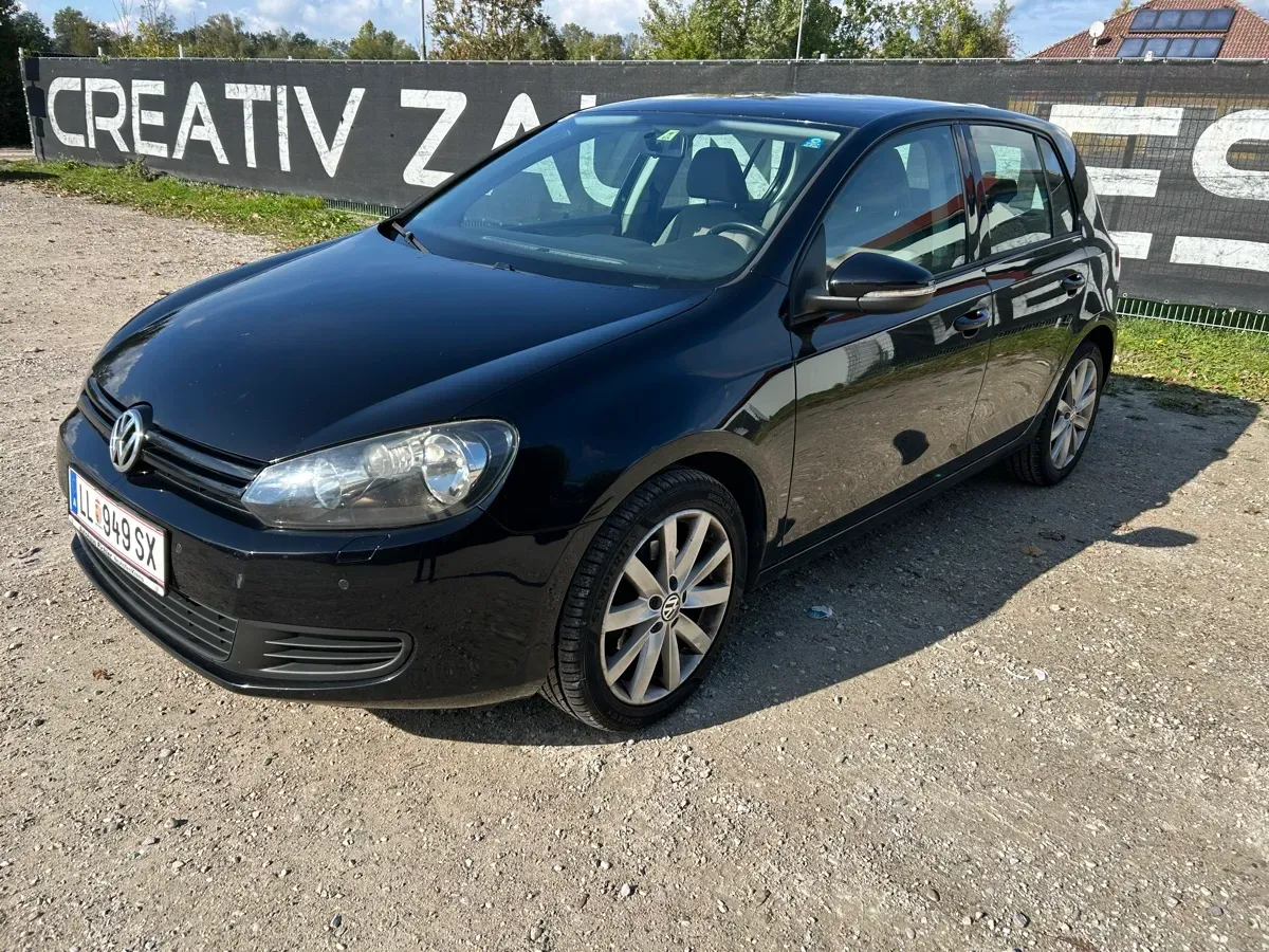 Volkswagen Golf 2011 photo 2