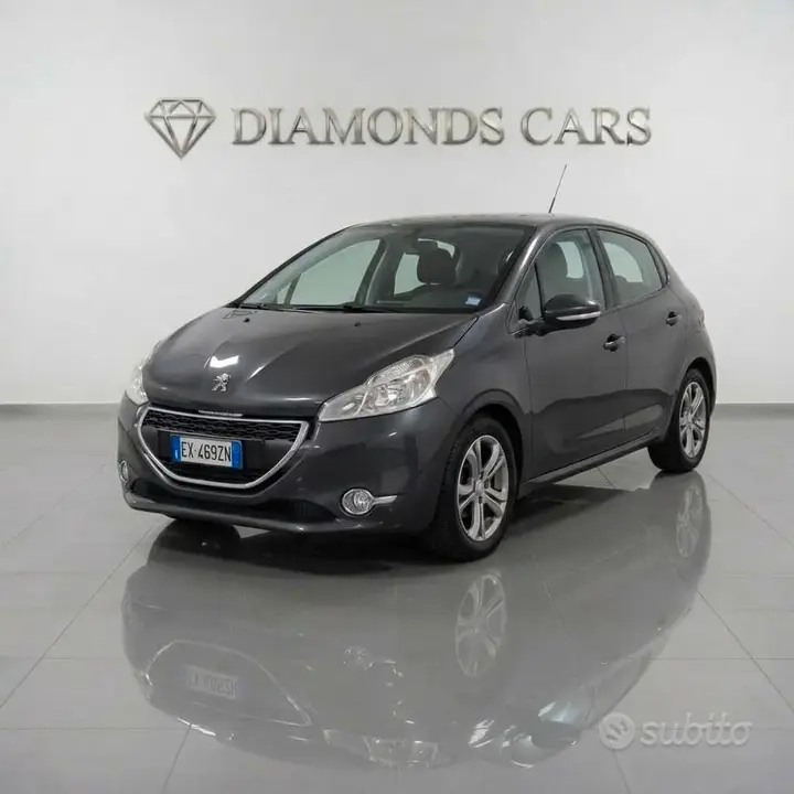 Peugeot 208 2015 photo 2