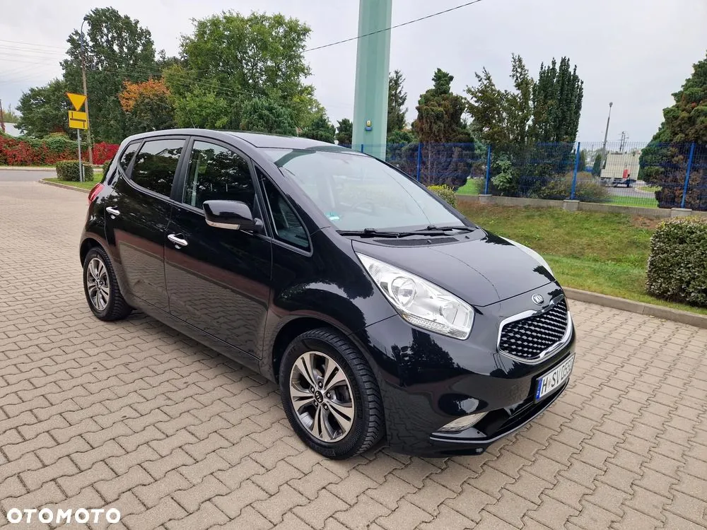 Kia Venga 2015 photo 2