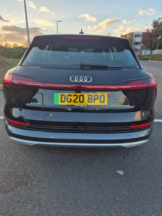 Audi E-Tron 2020 photo 2