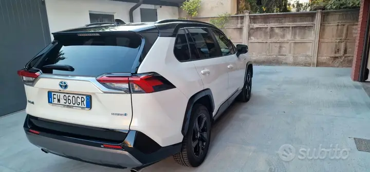 Toyota Rav4 2019 photo 2