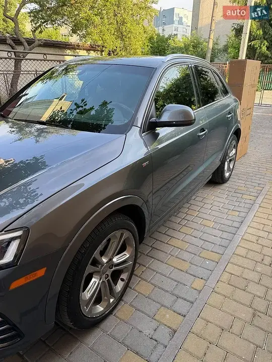 Audi Q3 2016 photo 4