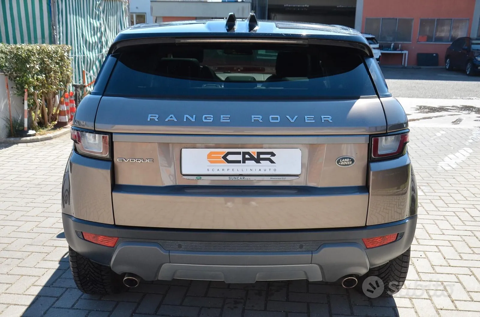 Land Rover Range Rover Evoque 2016 photo 4