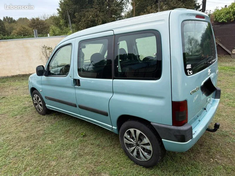 Citroen Berlingo 2002 photo 2