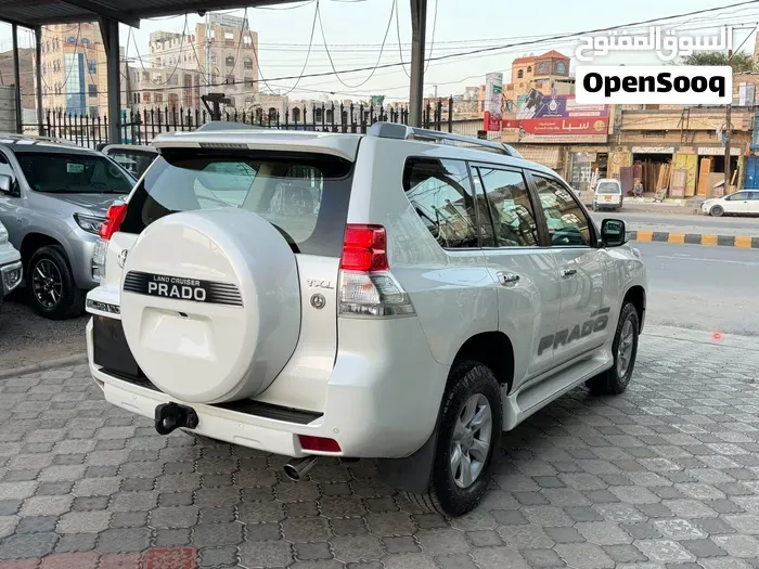 Toyota Prado 2012 photo 3