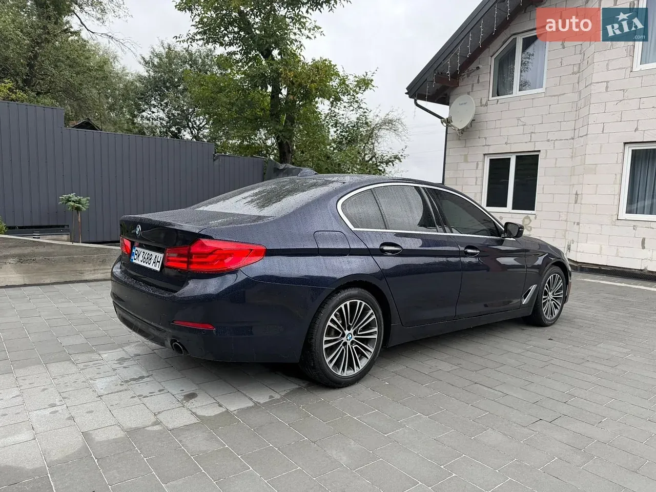 BMW 5 Series 2018 photo 4